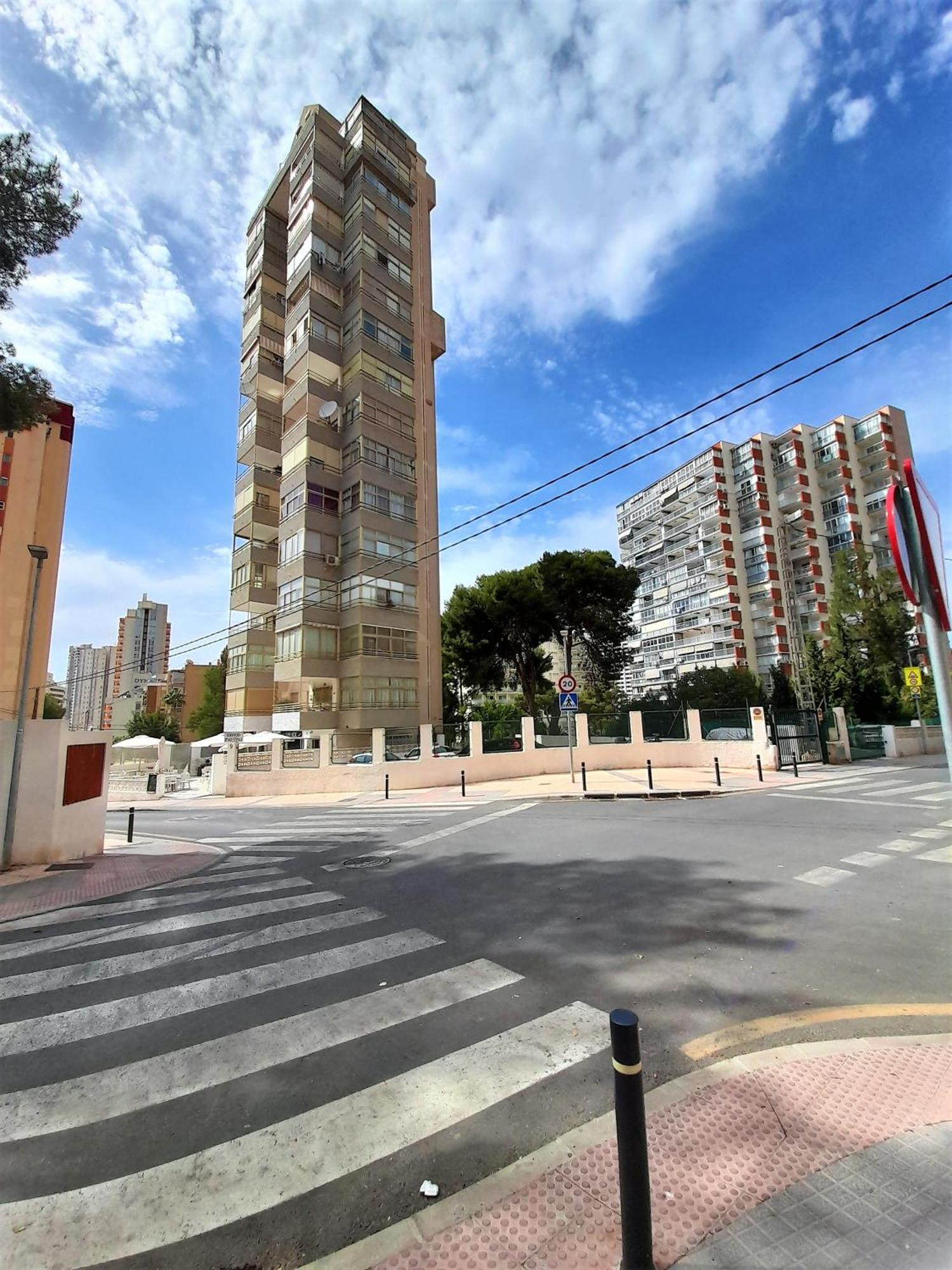 Agustina Apartment In Rincon De Loix -Free Parking, Wi-Fi, Pool, New Air Conditioning, Sea View Benidorm Kültér fotó